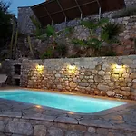 Rathimata Villa