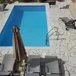 Villa Rathimata *